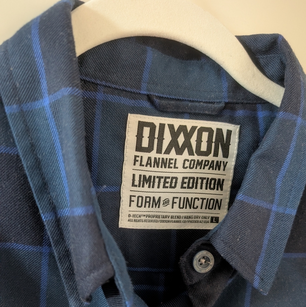 Dixxon Blue Flannel With Snap-on Pocket Logo - Women's Large - Picture 5 of 7